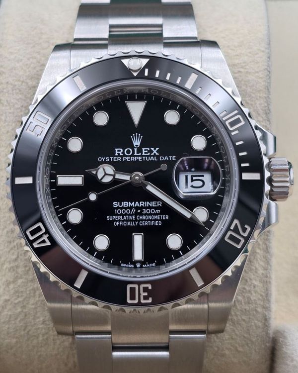 Rolex Submariner (126610LN)