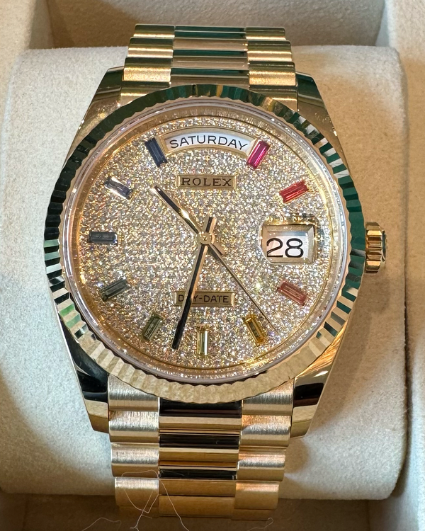 2025 Rolex Day-Date 36MM Diamond Pavé Dial Yellow Gold President Bracelet (128238)