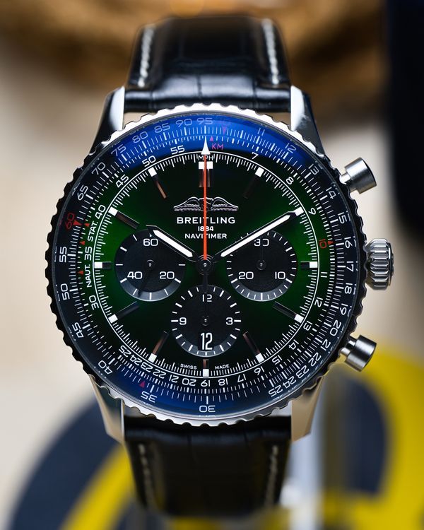 Breitling Navitimer (AB0137241L1P1)