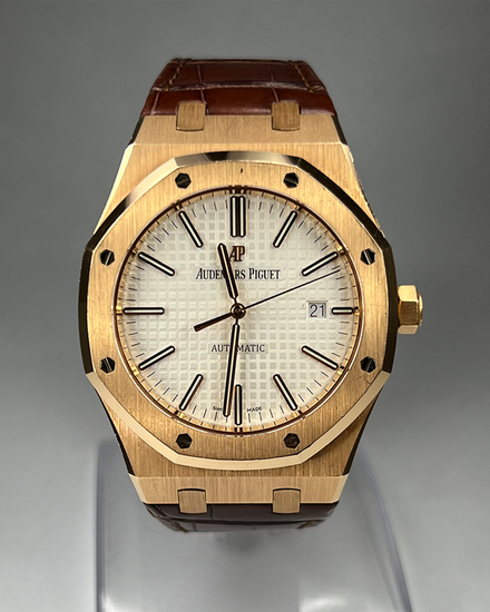 Audemars Piguet Royal Oak 41MM Silver Dial Leather Strap (15400OR.OO.D088CR.01)