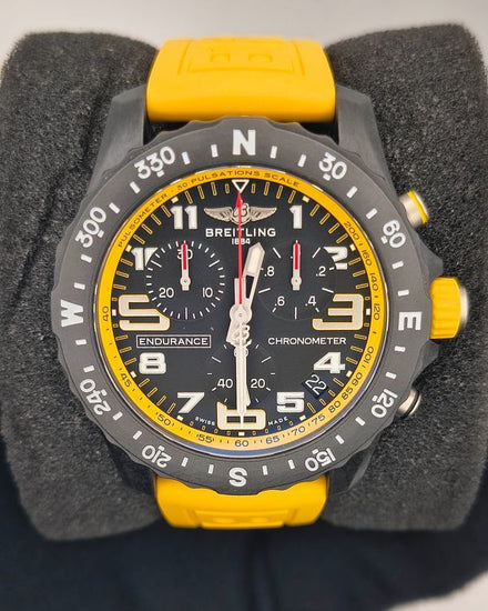 Breitling Endurance Pro 44MM Quartz Black Dial Rubber Strap (X82310)