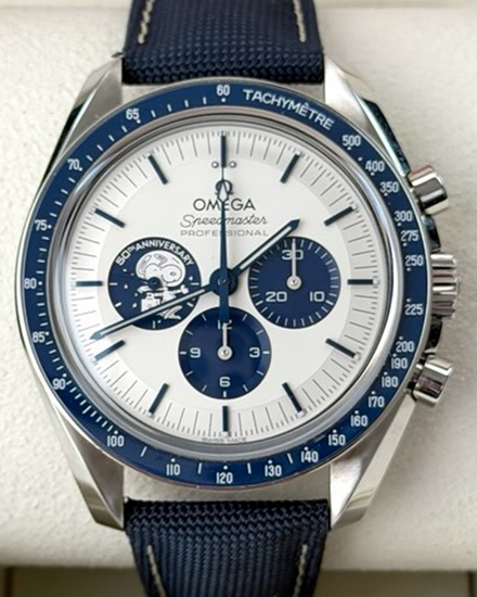 2022 Omega Speedmaster Anniversary Series “Silver Snoopy Award” 42MM Silver Dial Textile Strap (310.32.42.50.02.001)