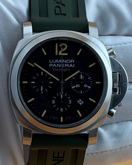 2011 Panerai Luminor Daylight Chronograph 44MM Black Dial Rubber Strap (PAM00356)