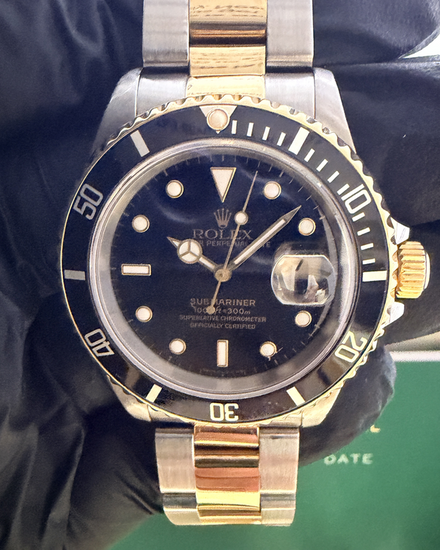 Rolex Submariner 40MM Black Dial Two-Tone Oyster Bracelet (16613)