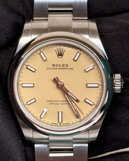 No Reserve - 2026 Rolex Oyster Perpetual 31MM Beige Dial Oyster Bracelet (277200)