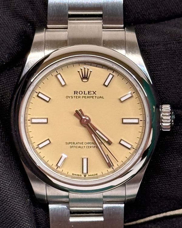 No Reserve - 2026 Rolex Oyster Perpetual 31MM Beige Dial Oyster Bracelet (277200)