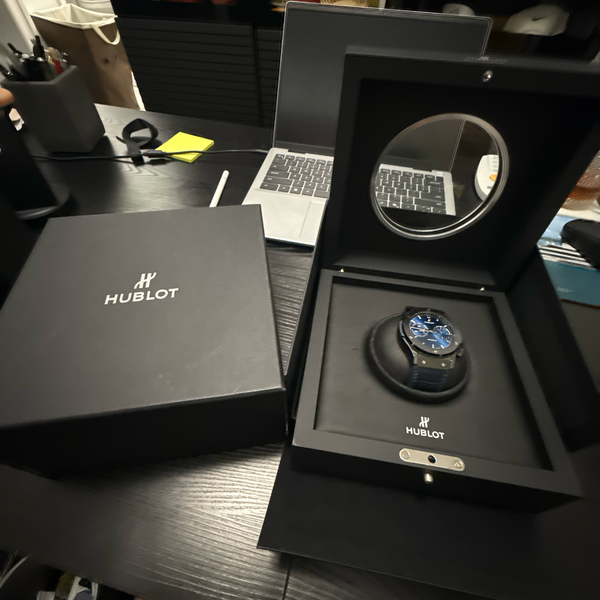 No Reserve - Hublot Classic Fusion (521.CM.7170.LR)