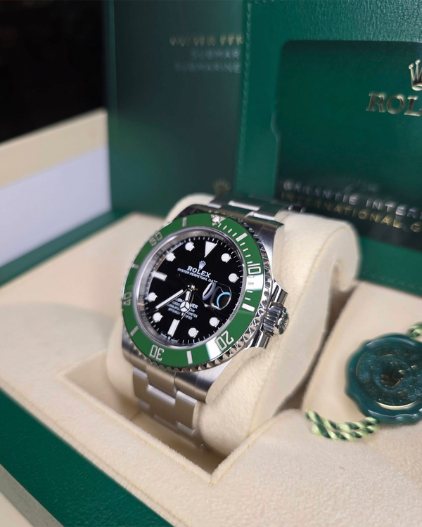 2024 Rolex Submariner Date "Starbucks" 41MM Black Dial Oyster Bracelet (126610LV)