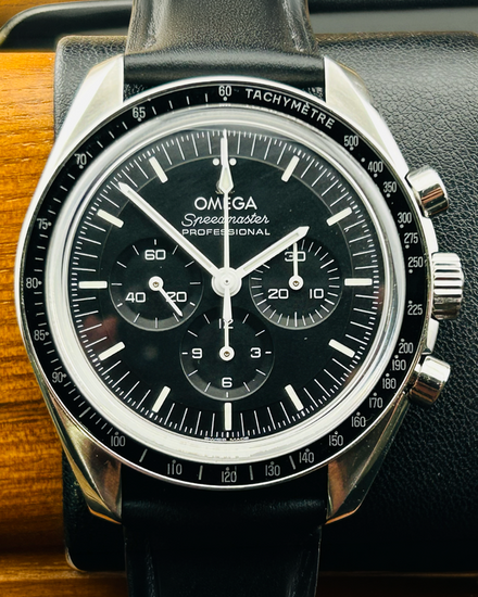 2022 Omega Speedmaster Professional Moonwatch 42MM Black Dial Leather Strap (310.32.42.50.01.002)