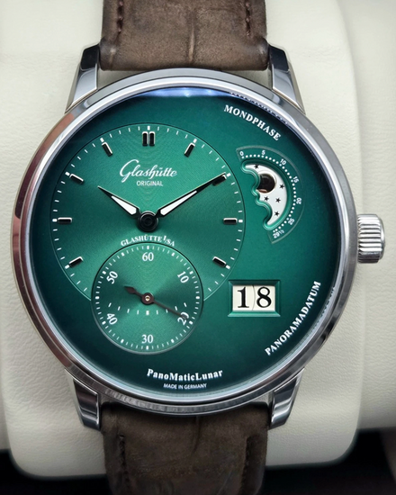 2026 Glashütte Original PanoMaticLunar 40MM Green Dial Leather Strap (1-90-02-13-32-02)