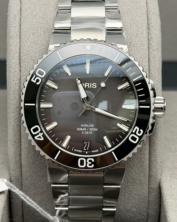 2026 Oris Aquis Date Calibre 400 41.5MM Grey Dial Steel Bracelet (01 400 7769 4154-07 8 22 09PEB)