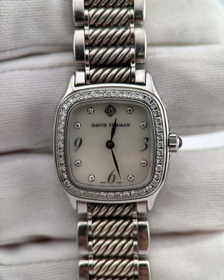 No Reserve - David Yurman Thoroughbred 25MM Quartz White Dial Steel Bracelet (T304-XSST)