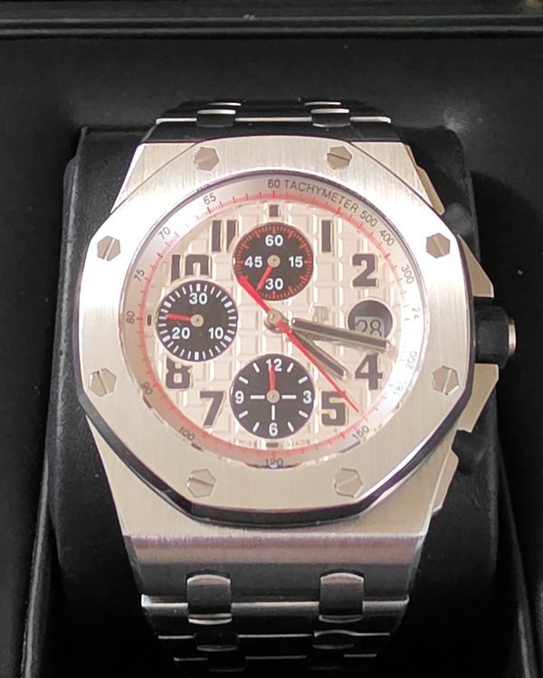 2010 Audemars Piguet Royal Oak Offshore 42MM Silver Dial Steel Bracelet (26170ST.00.1000ST.01)