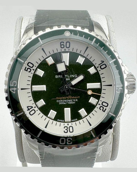 No Reserve - 2026 Breitling Superocean 44MM Green Dial Rubber Strap (A17376A31L1S1)
