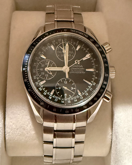2015 Omega Speedmaster Day-Date 40MM Black Dial Steel Bracelet (3220.50.00)