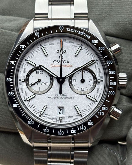 No Reserve - 2023 Omega Speedmaster Racing 44.25MM White Dial Steel Bracelet (329.30.44.51.04.001)