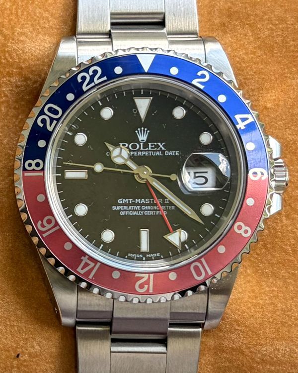 2000 Rolex GMT-Master II "Pepsi" 40MM Black Dial Oyster Bracelet (16710)