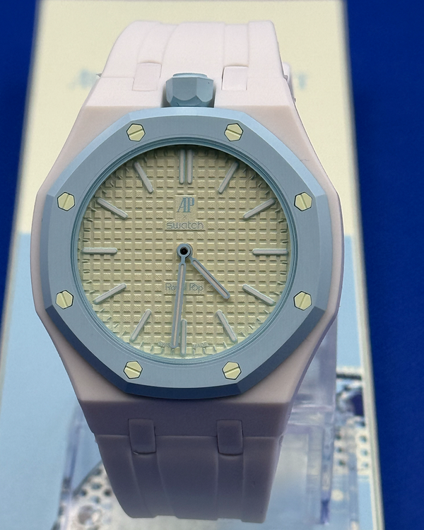 No Reserve - 2026 Audemars Piguet Royal Pop "Blaue Acht" 40MM Mint Green Dial Aftermarket Rubber Bracelet (SSX03L101N)