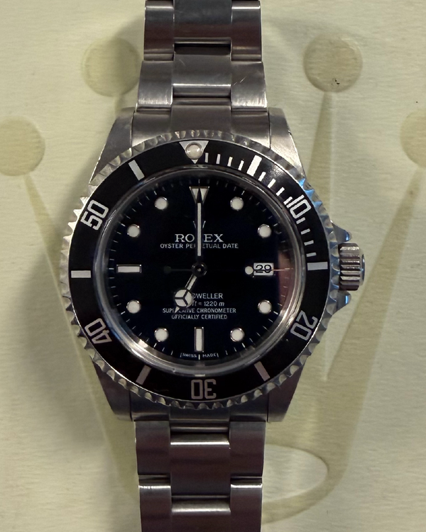 2007 Rolex Sea-Dweller 4000 40MM Black Dial Oyster Bracelet (16600)