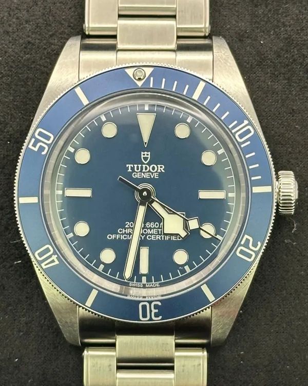 Rolex Black Bay (320)