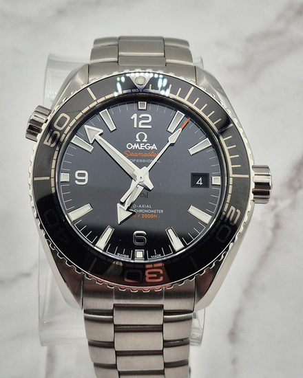 No Reserve - 2017 Omega Seamaster Planet Ocean 600M 43.5MM Black Dial Steel Bracelet (215.30.44.21.01.001)