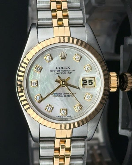 2004 Rolex Lady-Datejust 26MM Mother of Pearl Dial Two-Tone Jubilee Bracelet (79173)