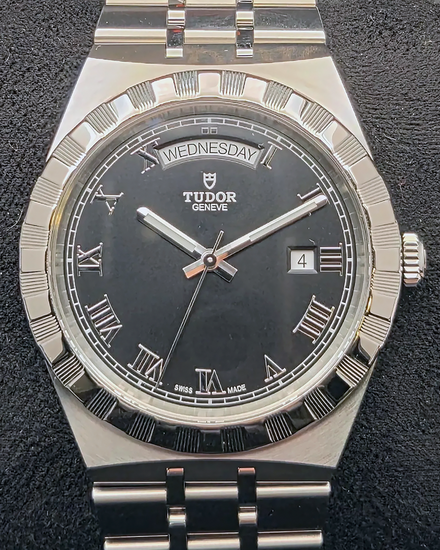 No Reserve - 2025 Tudor Royal 41MM Black Dial Steel Bracelet (28600)