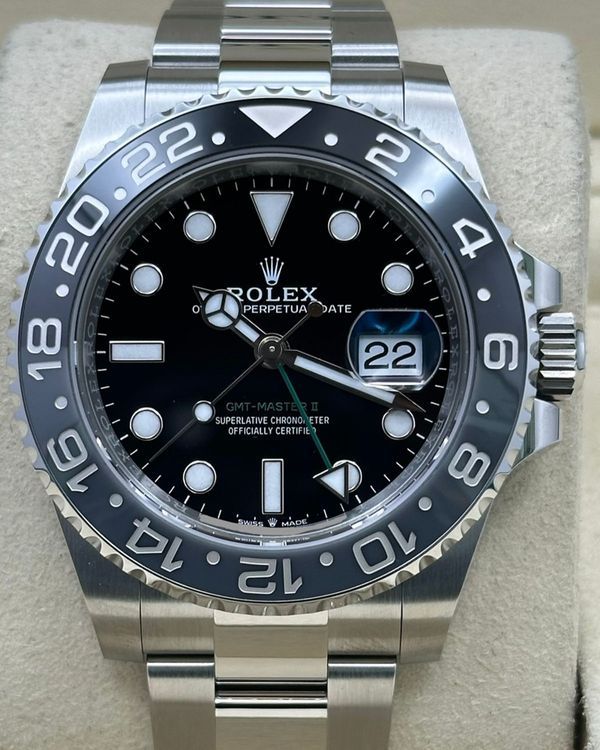 2025 Rolex GMT-Master II "Bruce Wayne" 40MM Black Dial Oyster Bracelet (126710GRNR)
