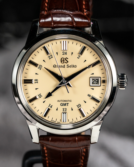No Reserve - 2026 Grand Seiko Elegance Collection 39.5MM Ivory Dial Leather Strap (SBGM221)