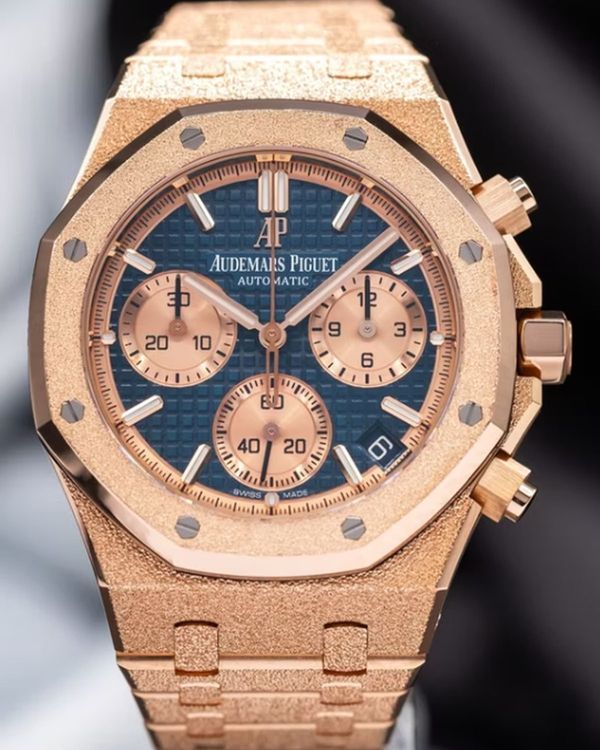 2021 Audemars Piguet Royal Oak Frosted Gold Chronograph 41MM Blue Dial Rose Gold Bracelet (26239OR.GG.1224OR.01)