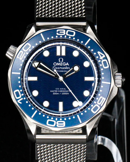 No Reserve - 2026 Omega Seamaster Diver 300M "James Bond 60th Anniversary" 42MM Blue Dial Steel Bracelet (210.30.42.20.03.002)