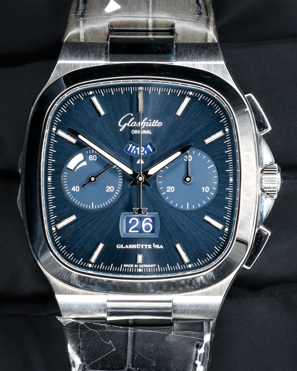2025 Glashütte Original Seventies Panorama Date Chronograph 40MM Blue Dial Leather Strap (1-37-02-08-02-61)