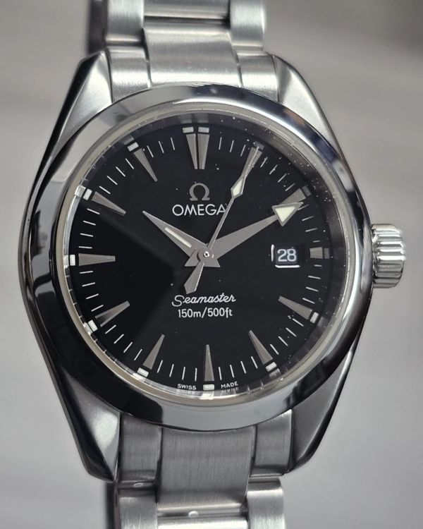 Omega Seamaster 29.2MM Quartz Black Dial Steel Bracelet (2577.50.00)
