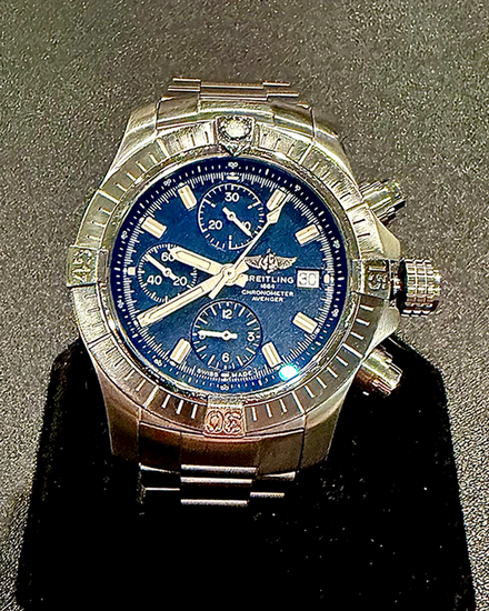 2022 Breitling Avenger 43MM Blue Dial Steel Bracelet (A13385)