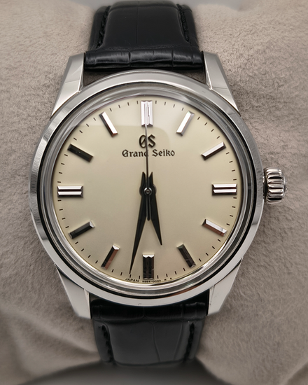 2025 Grand Seiko Elegance Collection 37.3MM Ivory Dial Leather Strap (SBGW301)