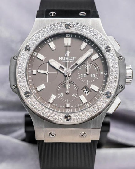 Hublot Big Bang "Earl Grey" 44MM Grey Dial Rubber Strap (301.ST.5020.GR.1104)