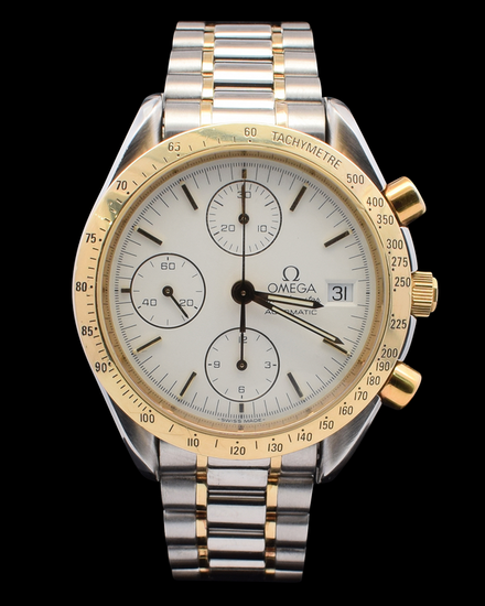 Omega Speedmaster Date 39MM White Dial Steel Bracelet (3311.20.00)