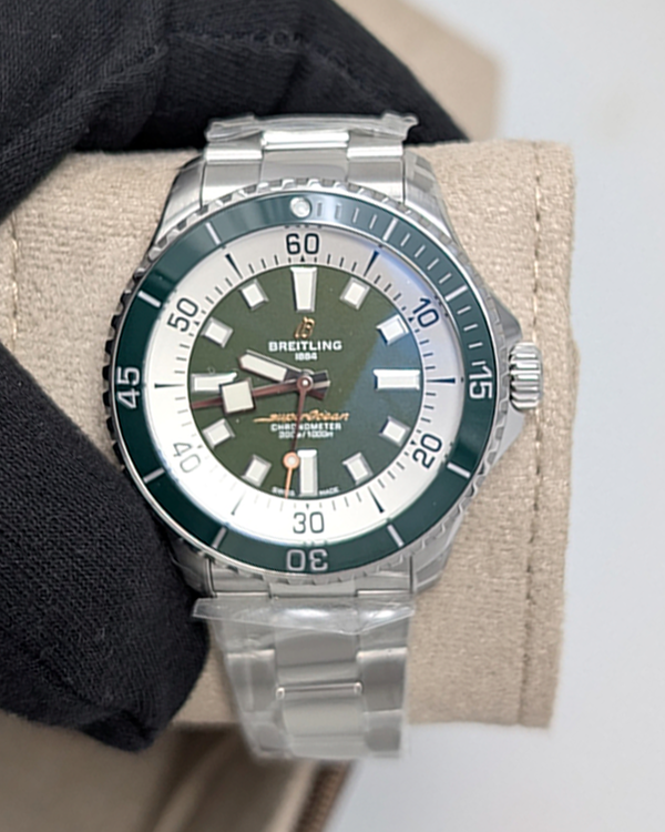 No Reserve - Breitling Superocean (A17376)