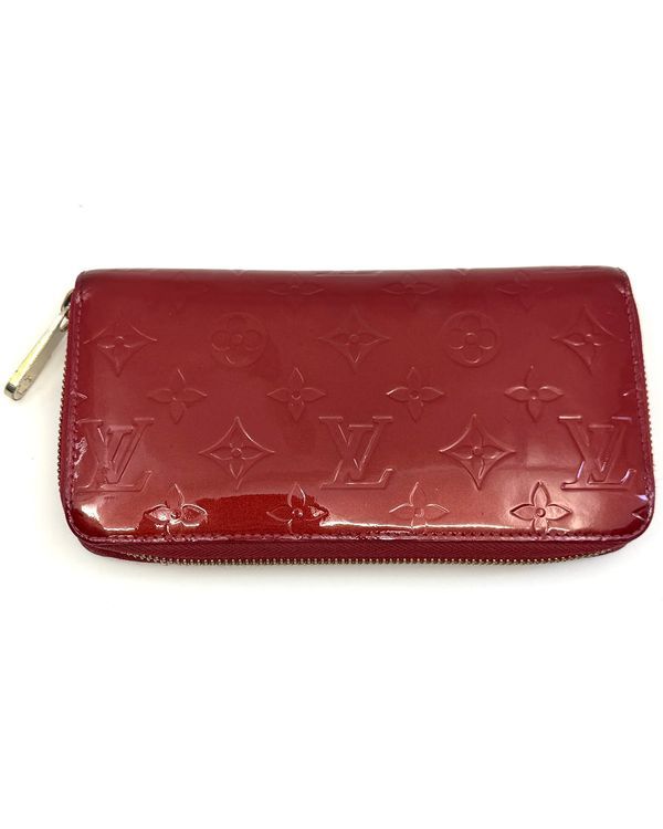 Louis Vuitton Accessories Zippy Wallet Monogram Vernis Small Red Leather Gold-Toned Hardware (M91732)