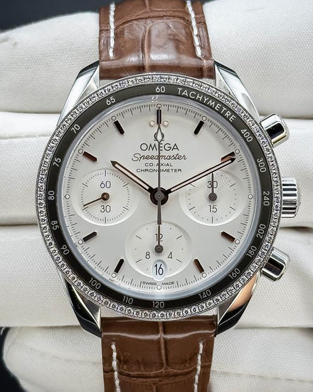 No Reserve - 2018 Omega Speedmaster 38MM Silver Dial Leather Strap (324.38.38.50.02.001)