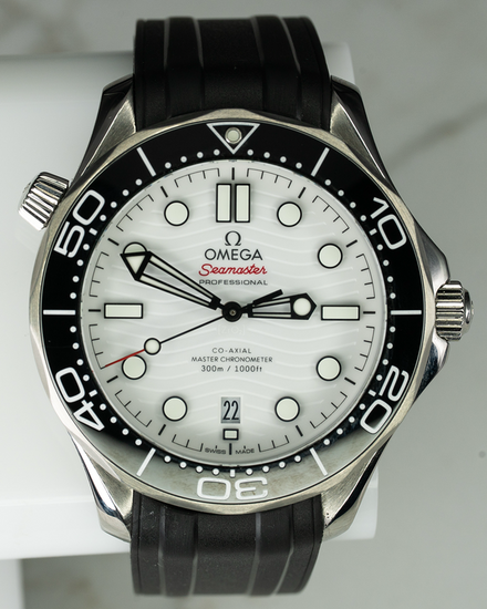 2023 Omega Seamaster Diver 300M 42MM White Dial Rubber Strap (210.32.42.20.04.001)