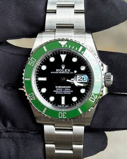 Rolex Submariner Date "Starbucks" 41MM Black Dial Oyster Bracelet (126610LV)