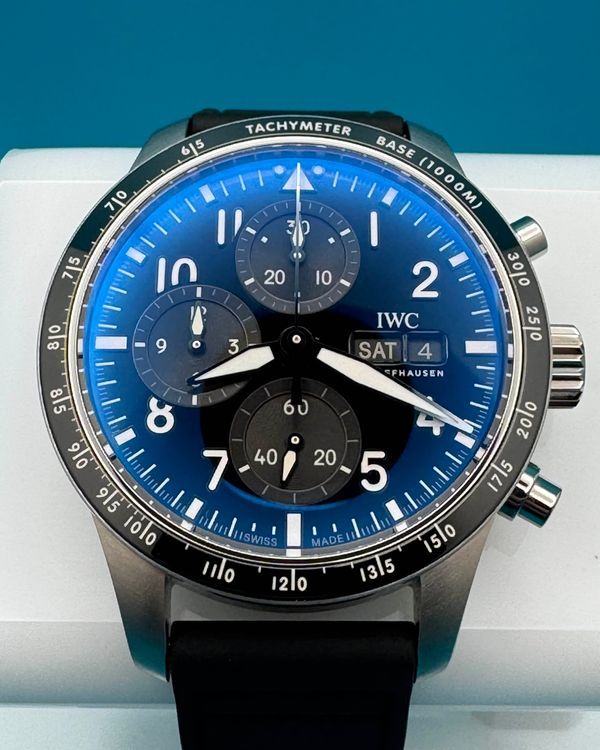 2025 IWC Schaffhausen Pilot Performance Chronograph AMG 41MM Black Dial Rubber Strap (IW388305)
