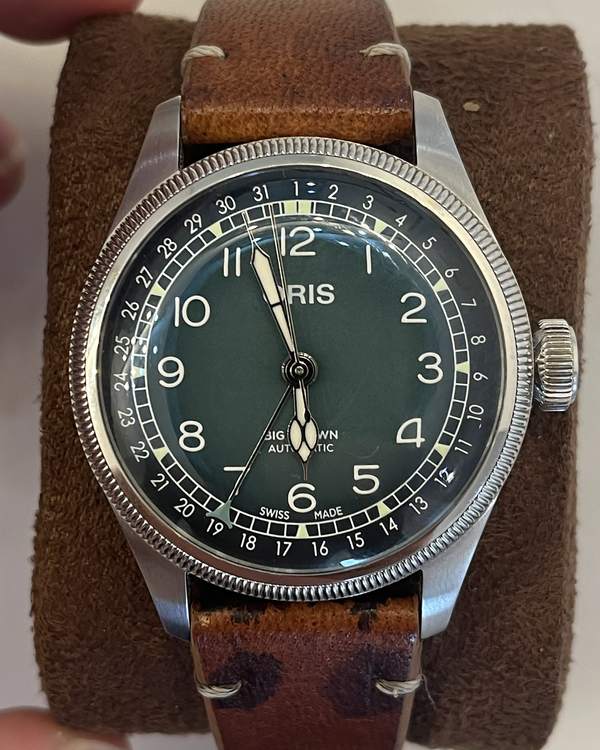 2023 Oris Big Crown Pointer Date 40MM Green Dial Leather Strap (01 754 7779 4067)