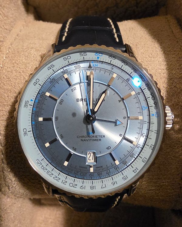 No Reserve - 2024 Breitling Navitimer GMT 41MM Ice Blue Dial Leather Strap (A32310171C1P1)
