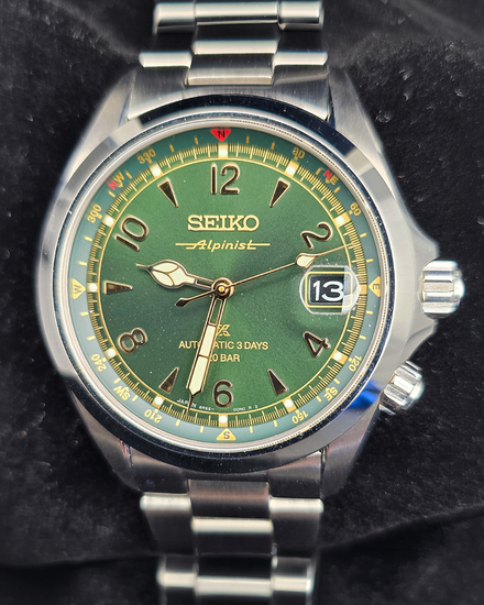 No Reserve - 2026 Seiko Prospex Alpinist "Classic Pine" 39.5MM Green Dial Steel Bracelet (SPB507)