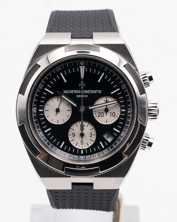 2018 Vacheron Constantin Overseas Chronograph "Panda" 42.5MM Black Dial Steel Bracelet (5500V/110A-B481)