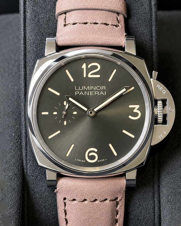 No Reserve - 2017 Panerai Luminor Due 3 Days 42MM Black Dial Leather Strap (PAM00676)