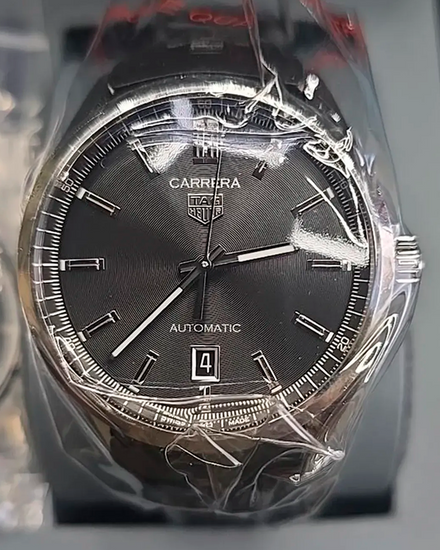Tag Heuer Carrera 39MM Black Dial Rubber Strap (WBN2110.BA0639)