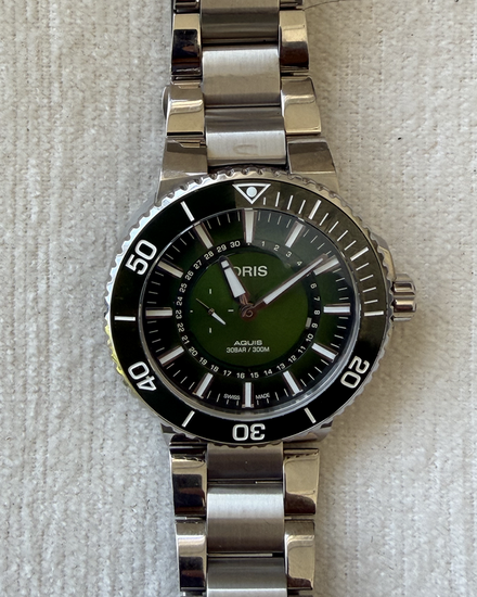 No Reserve - 2024 Oris Aquis Hangang L.E. 43.5MM Green Dial Steel Bracelet (01 743 7734 4187)
